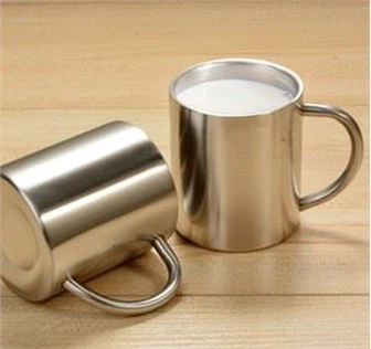 مزدوجة الجدار الفولاذ المقاوم للصدأ كأس